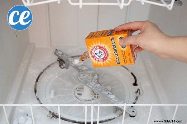 How To Clean Your Dishwasher In 3 Quick And Easy Steps. 