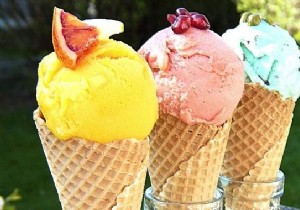 4 Easy Homemade Ice Cream Recipes WITHOUT Mold Or Ice Cream Maker. 