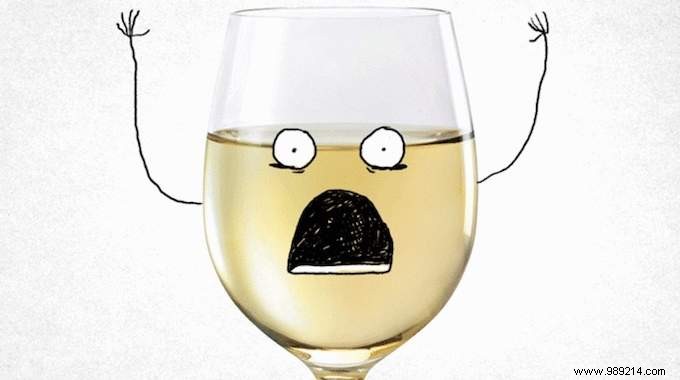 6 Magic Tricks Against White Wine Stains. 