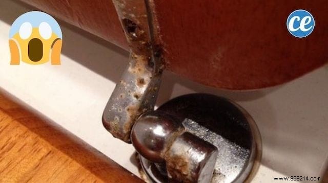 The Tip To Say Goodbye To Rust On Toilet Fixtures. 