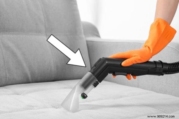 How to Clean a Non-Removable Fabric Sofa WITHOUT Effort. 