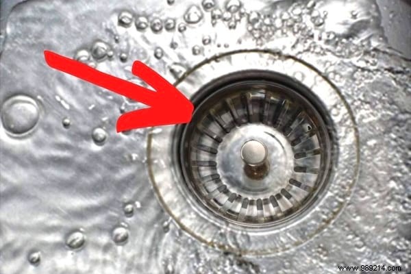 Sink:12 Things To Never Pour In At The Risk Of Clogging It! 