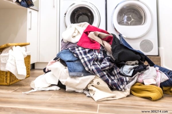 15 Mistakes Everyone Makes When Machine Washing Their Clothes. 