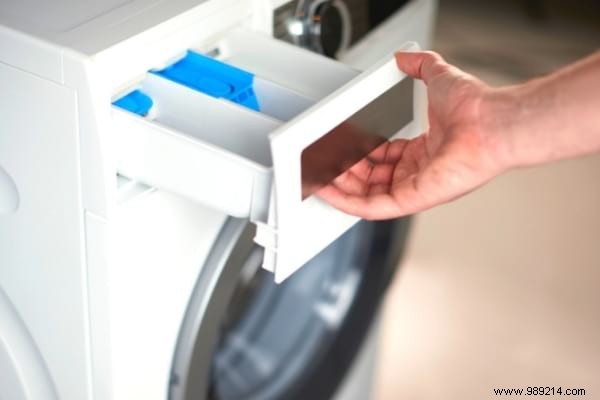 How Often Should You (Really) Clean Your Washing Machine? 