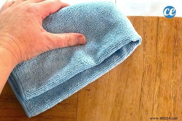 How to Properly Clean Microfiber Cloths? The Mistake Everyone Makes. 