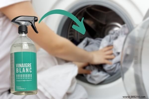 9 Secret Tips For Washing All Your Clothes WITHOUT Detergent. 