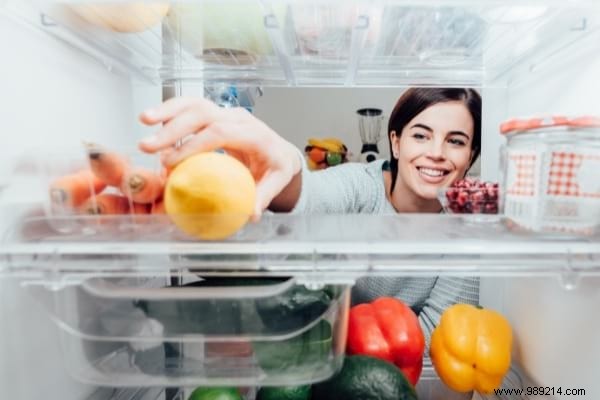 8 Tips To Stop Condensation In The Fridge (Easy &Quick). 