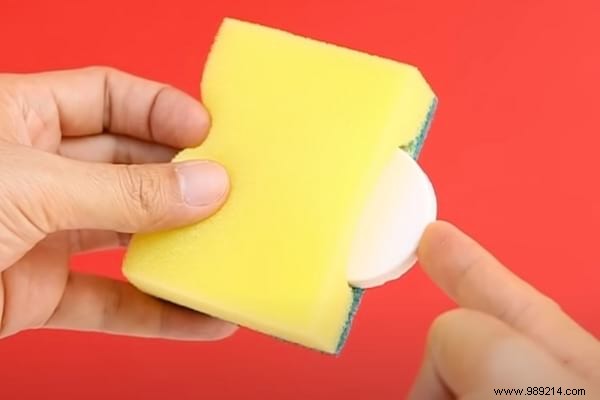 15 Amazing Ways to Use a Sponge Nobody Knows. 