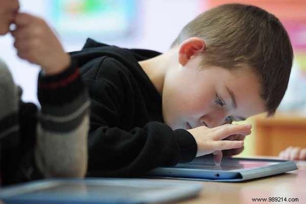 Children s Overexposure to Screens:The Dangers Every Parent Should Know. 