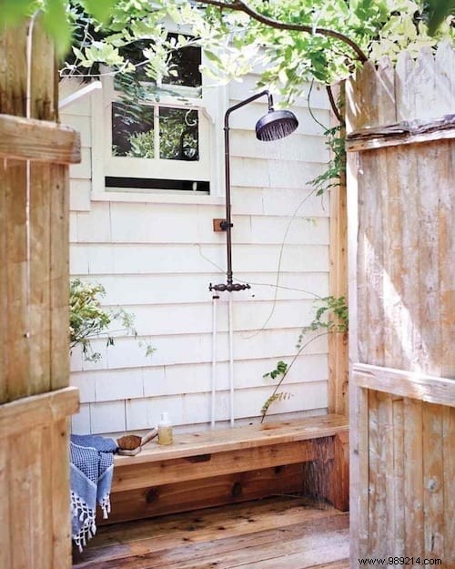 26 Awesome DIY Outdoor Shower Ideas (Quick &Easy). 