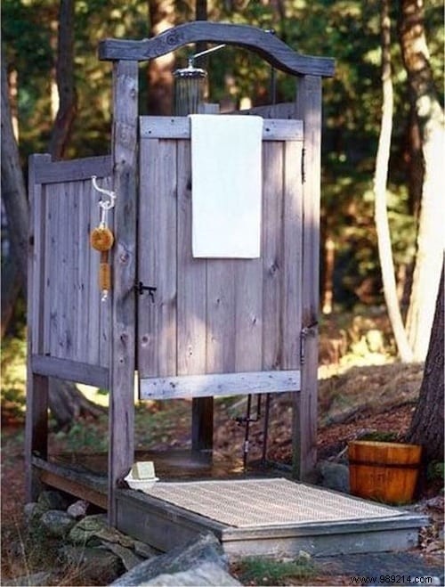 26 Awesome DIY Outdoor Shower Ideas (Quick &Easy). 