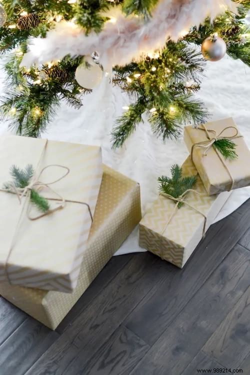 25 Great Ideas To Wrap Your Christmas Gifts (Easy &Original). 