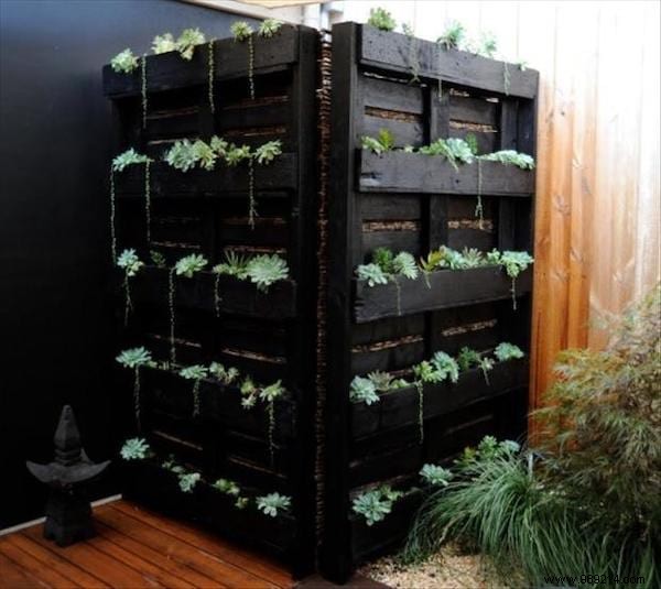 34 Mind-Blowing Uses of Old Wooden Pallets. 