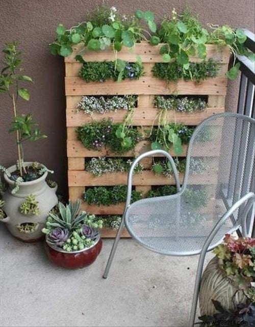 34 Mind-Blowing Uses of Old Wooden Pallets. 