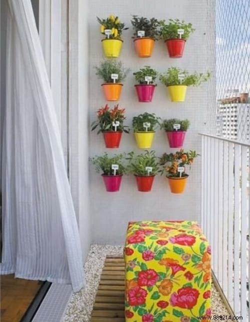 Balcony:25 Inexpensive Decoration Ideas Revealed By A Landscaper. 