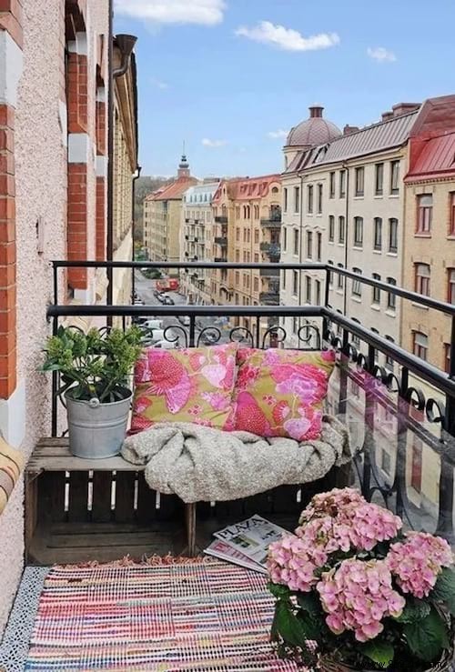 Balcony:25 Inexpensive Decoration Ideas Revealed By A Landscaper. 