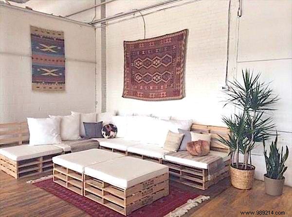 20 Incredible Things You Can Do With WOODEN PALLETS. 