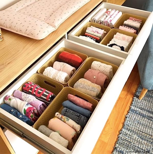 Storage:The Revolutionary Method Of Marie Kondo In 1 Single Guide. 