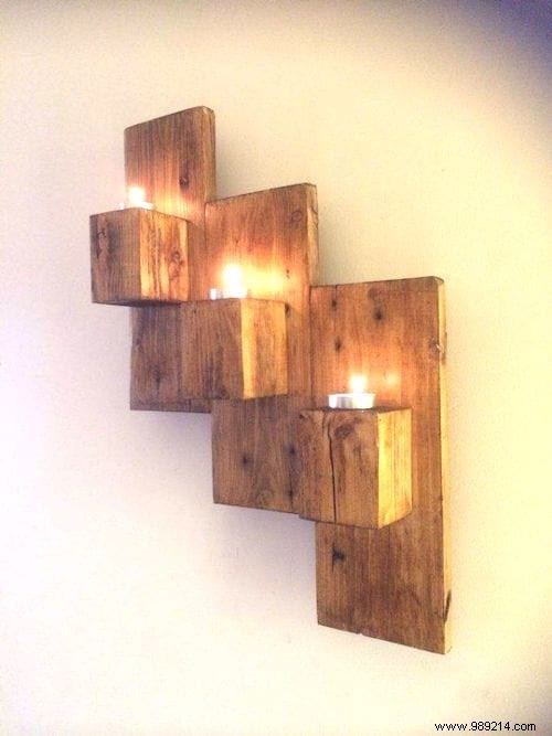 25 easy furniture to make with wooden pallets. 