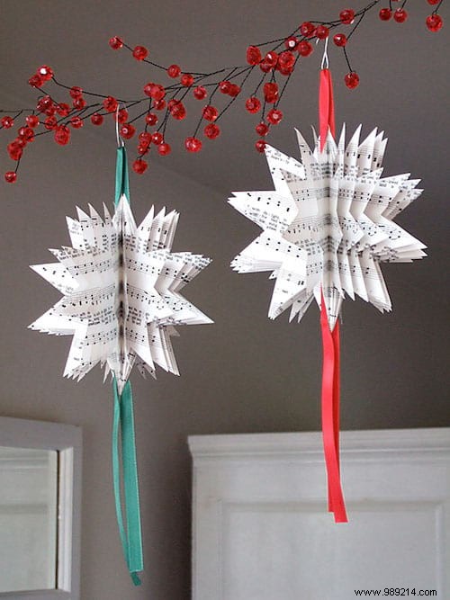 20 Recycled Objects In Super Christmas Decoration! 