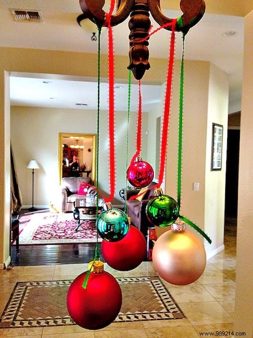 20 Recycled Objects In Super Christmas Decoration! 