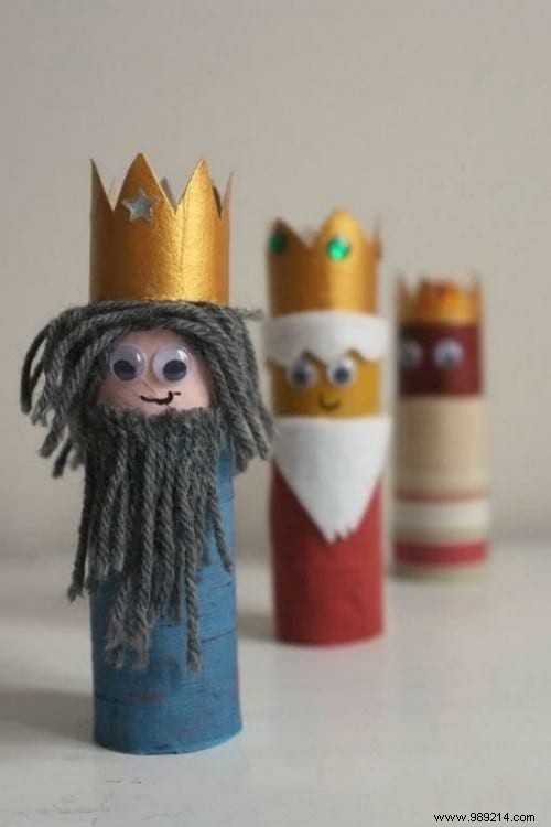 50 Awesome Christmas Decorations With Toilet Paper Rolls. 