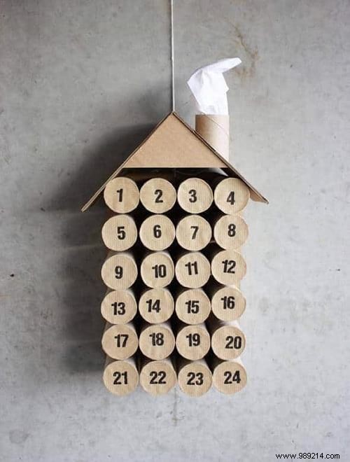 50 Awesome Christmas Decorations With Toilet Paper Rolls. 