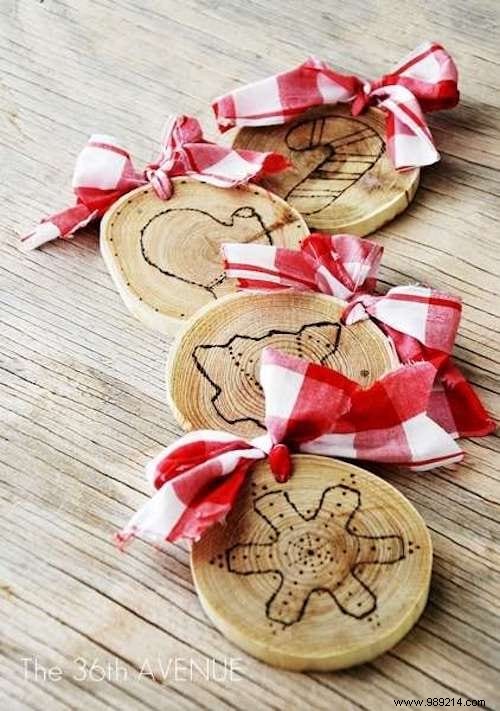 20 Super Christmas Decorations With WOODEN LOGS. 