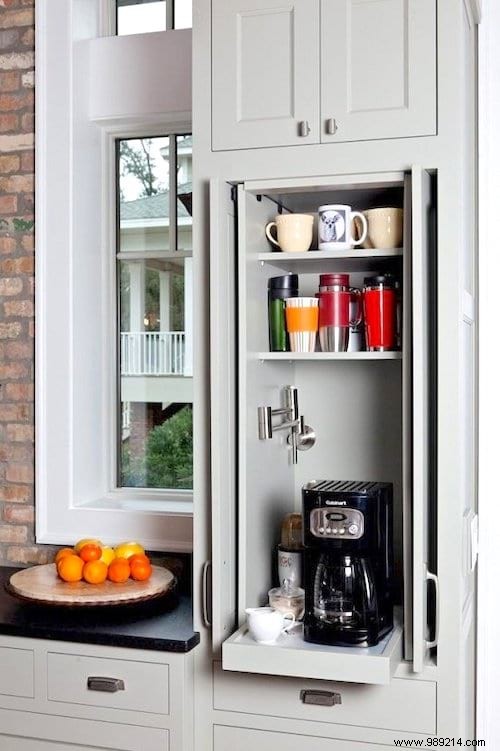 15 clever and hidden storage units that everyone would love to have in their kitchen. 