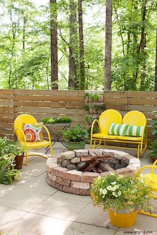 28 Great Ideas To Beautify Your Garden Easily. 