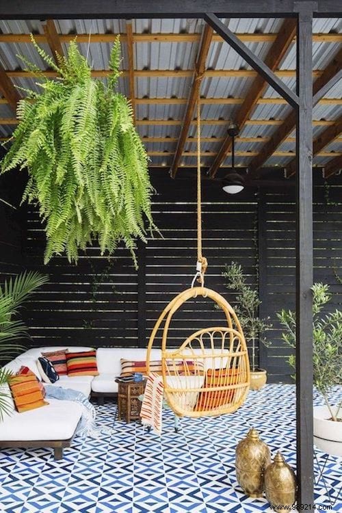 28 Great Ideas To Beautify Your Garden Easily. 