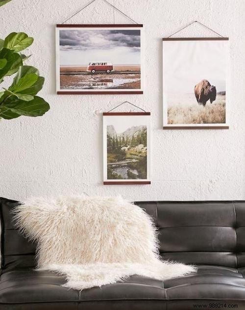 17 Great Ideas To Hang Your Photos At Home (Easy &Cheap). 