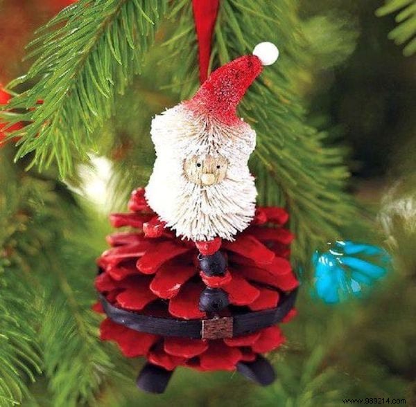 25 Super Christmas Decoration Ideas With Pine Cones (Easy And Cheap). 