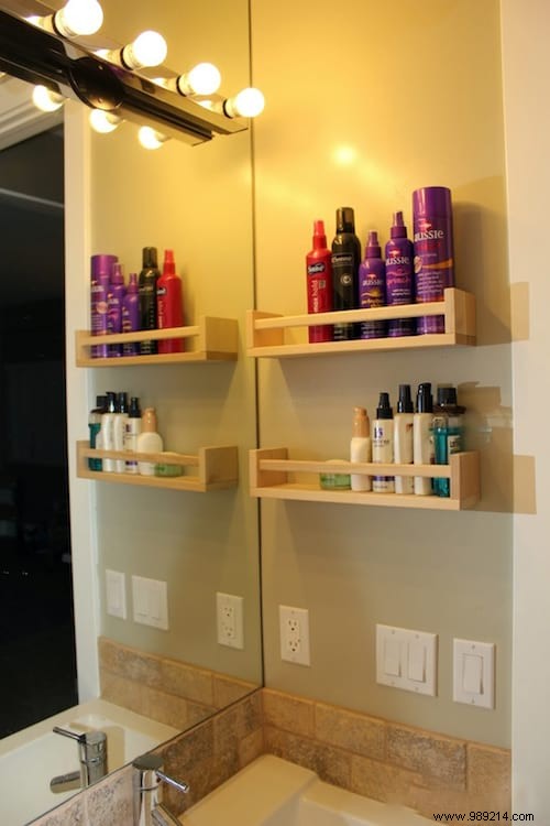 20 Inexpensive And Clever Storage For Your Bathroom. 