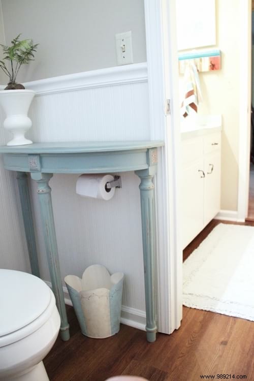 20 Inexpensive And Clever Storage For Your Bathroom. 