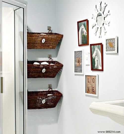 20 Inexpensive And Clever Storage For Your Bathroom. 