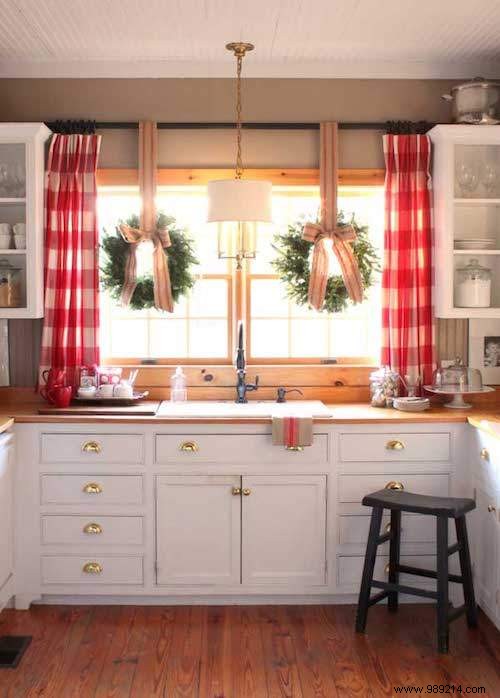 26 Christmas Decoration Ideas That Will Bring Joy to YOUR KITCHEN. 