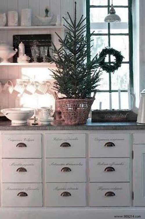 26 Christmas Decoration Ideas That Will Bring Joy to YOUR KITCHEN. 