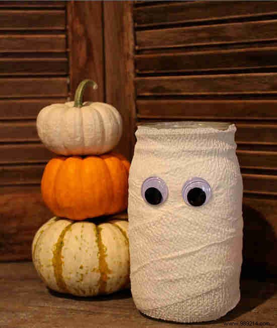 18 SUPER EASY Halloween Decorations to Make. 