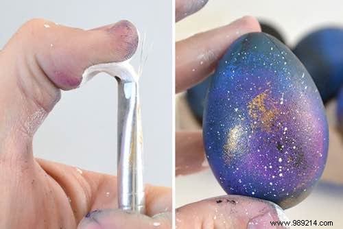 17 Brilliant Ideas For Decorating Easter Eggs. 