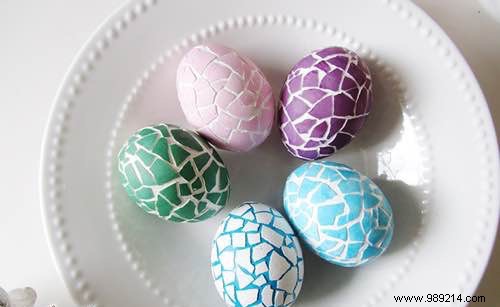 17 Brilliant Ideas For Decorating Easter Eggs. 