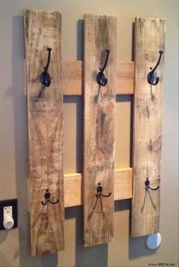 24 Incredible Uses for Old Wooden Pallets. 