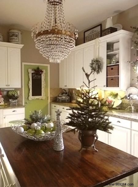 35 Christmas Decoration Ideas That Will Bring Joy to Your Home. 