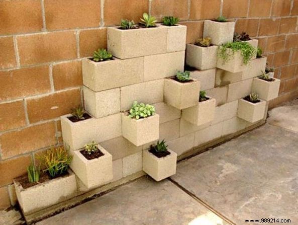 20 Great Recycling Ideas To Save Money In The Garden. 