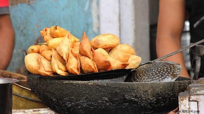 How JUse my Leftovers to Make Delicious Samosas. 