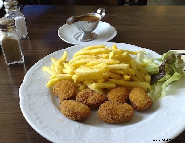 Homemade Chicken Nuggets, an Easy and Economical Recipe! 