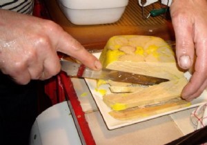 Here s How To Cut Foie Gras Easily To Make Beautiful Slices. 