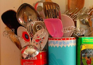 A Smart Tip to Better Organize your Kitchen Utensils. 