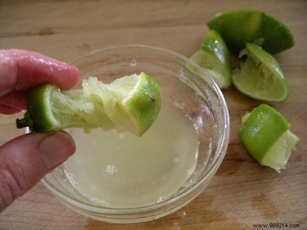 The Right Way to Cut a Lime to Recover 100% of the Juice. 