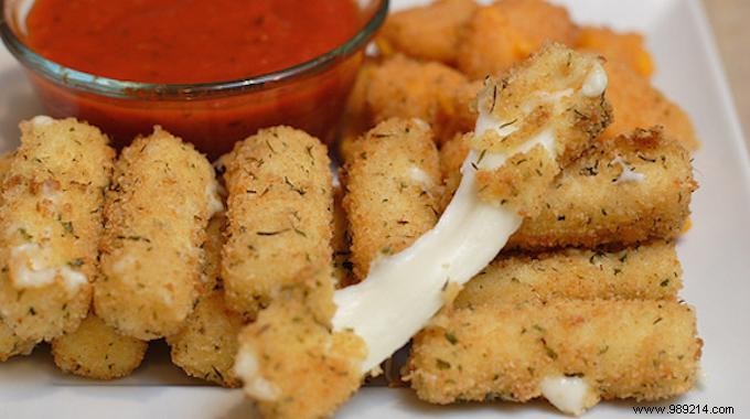 The Light Recipe of Mozzarella Sticks. 